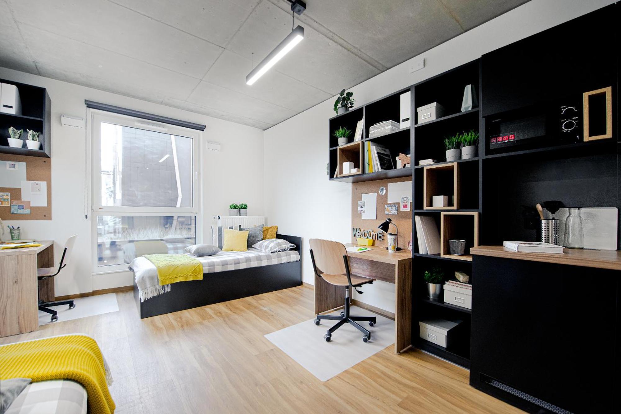 Shed Living Krakow Aparthotel Luaran gambar