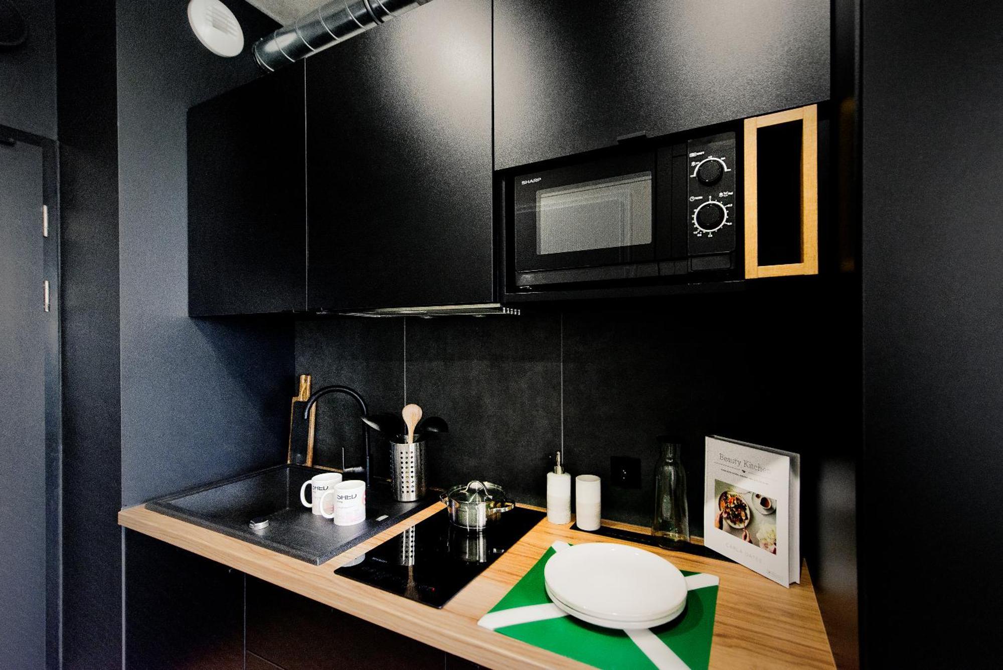 Shed Living Krakow Aparthotel Luaran gambar