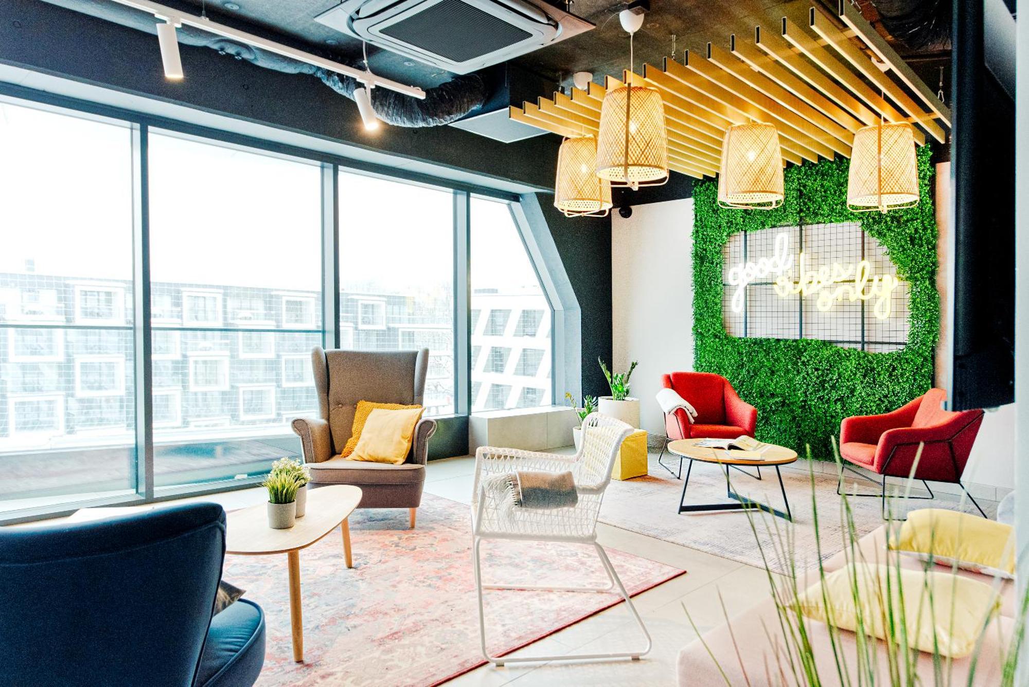 Shed Living Krakow Aparthotel Luaran gambar
