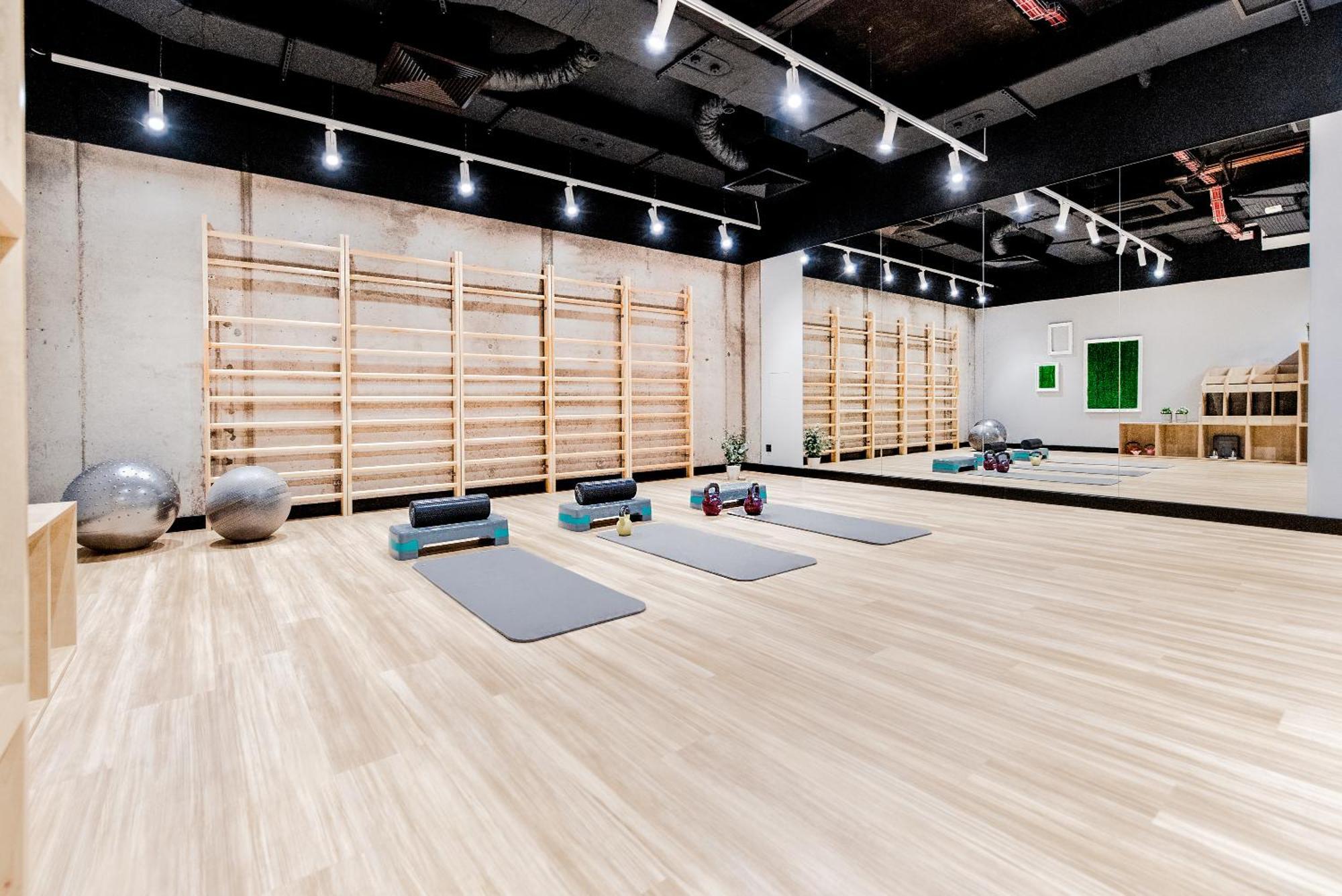 Shed Living Krakow Aparthotel Luaran gambar