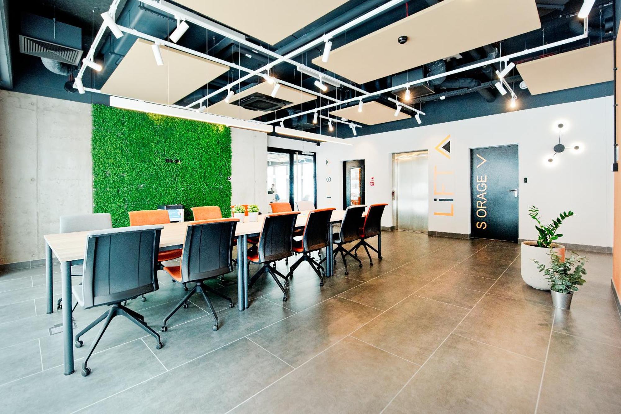 Shed Living Krakow Aparthotel Luaran gambar