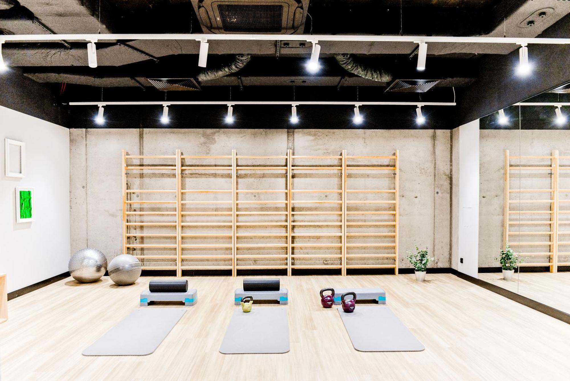 Shed Living Krakow Aparthotel Luaran gambar