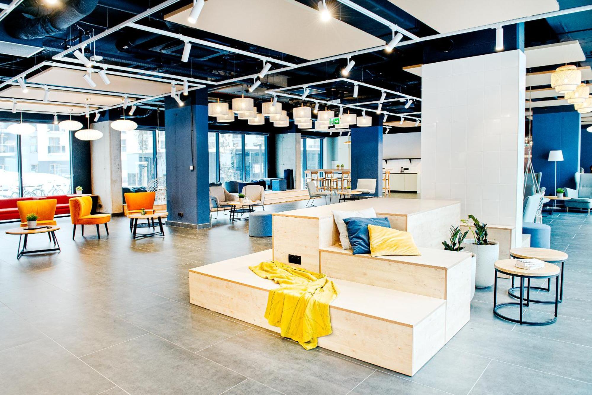 Shed Living Krakow Aparthotel Luaran gambar